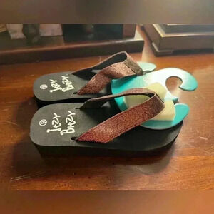 Toddler Size 9 Brown Sparkie Itzy Bitzy Flip-Flops